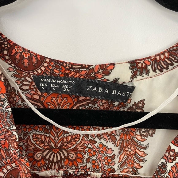 Zara Basic Red and Cream Paisley Blouse Size S - Picture 5 of 8